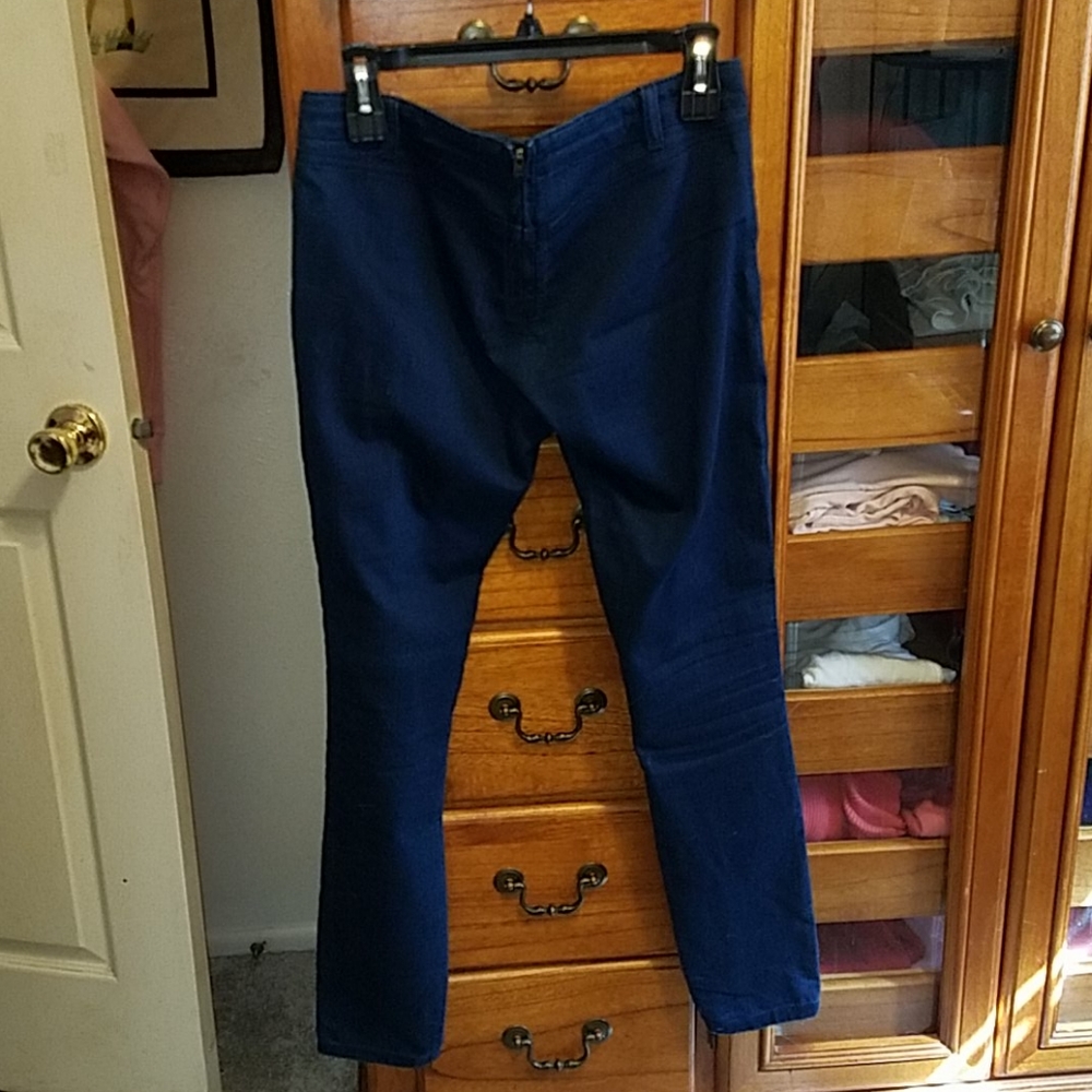 GAP 1969 rear zip Jeans - Picture 4 of 8